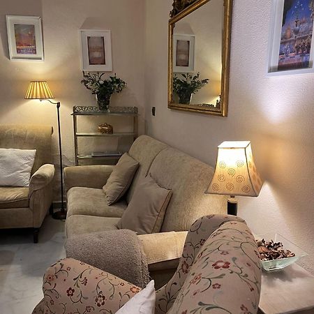 Apartamento Con Encanto Muy Centrico En Pilatos Sevilla Ideal Para Pareja Sevilha Exterior foto