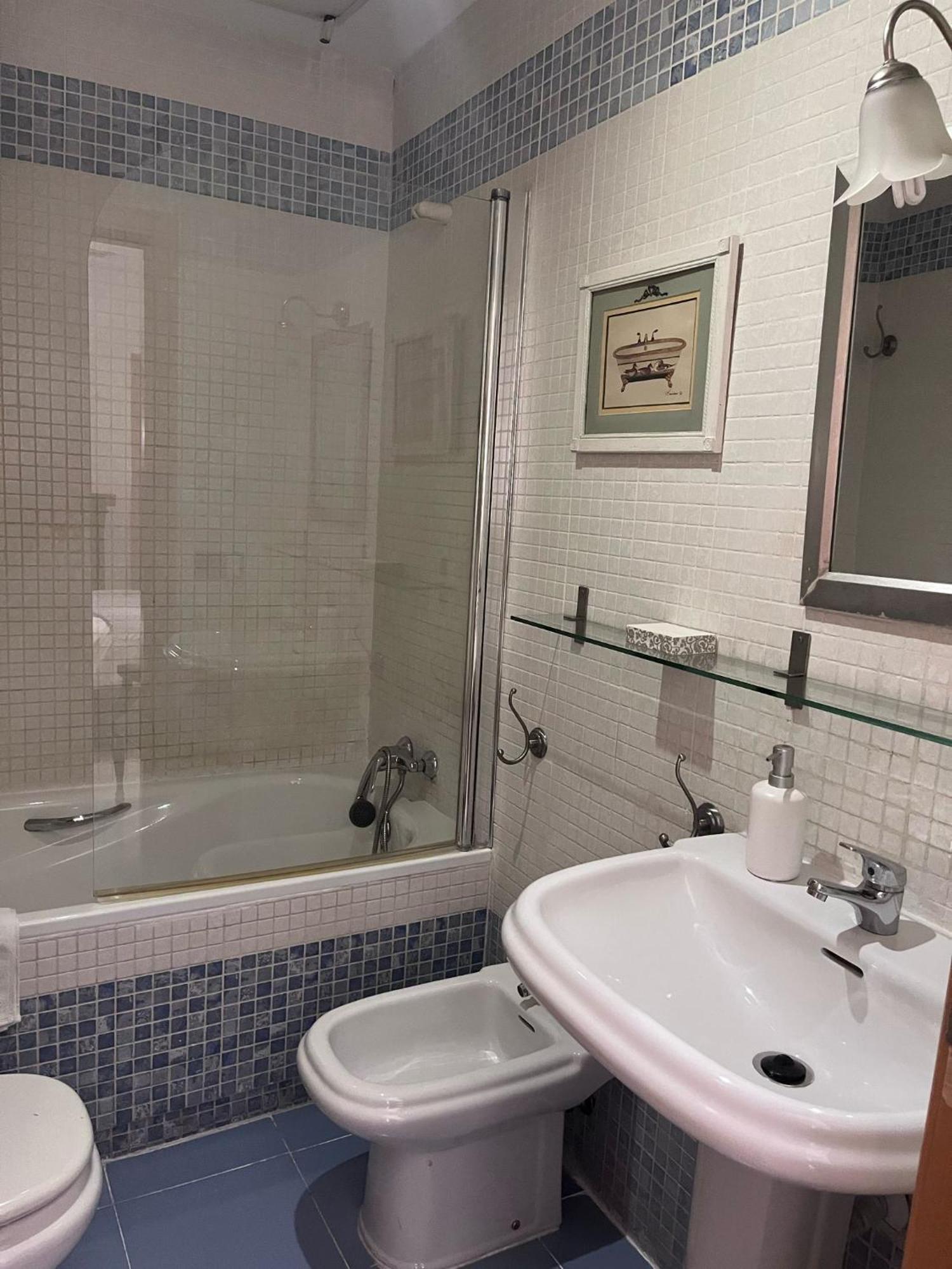 Apartamento Con Encanto Muy Centrico En Pilatos Sevilla Ideal Para Pareja Sevilha Exterior foto