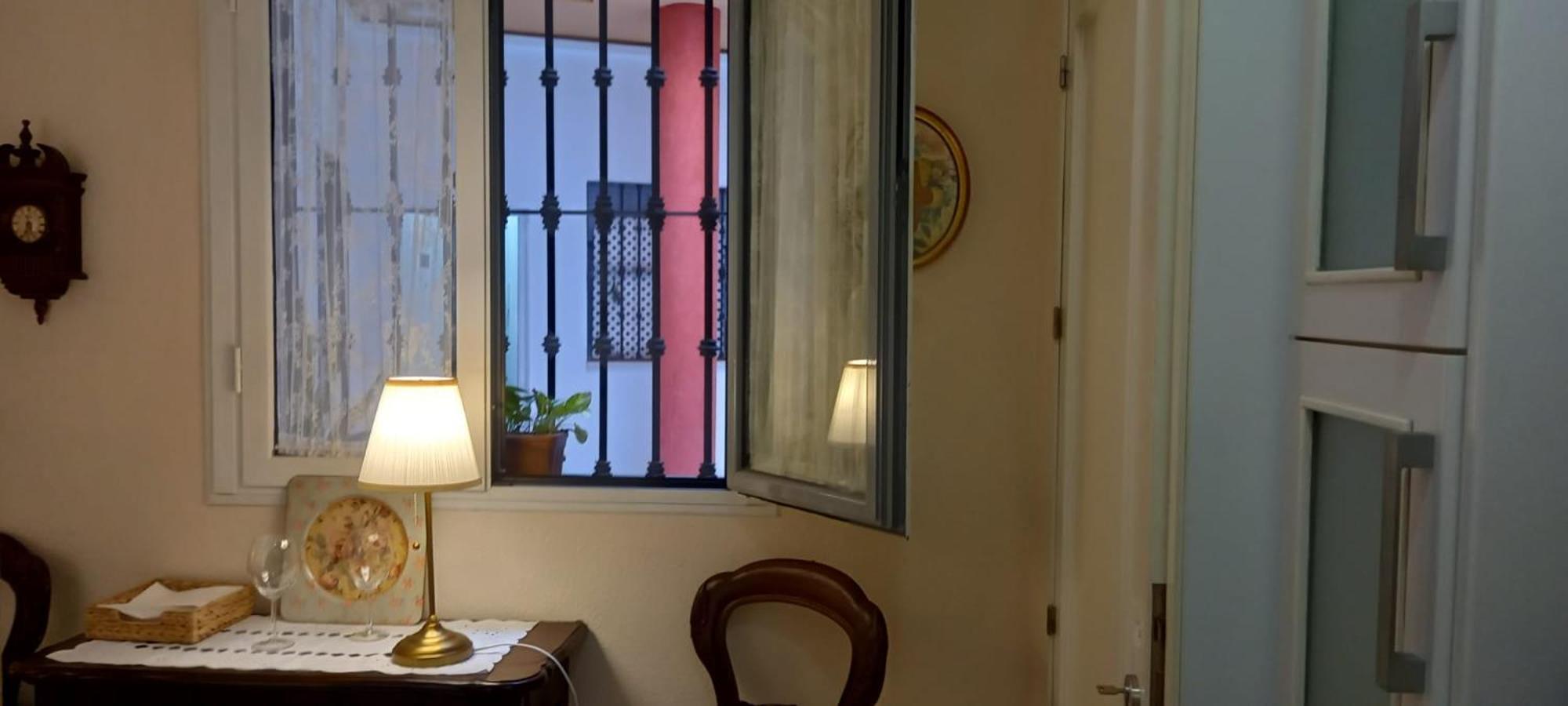 Apartamento Con Encanto Muy Centrico En Pilatos Sevilla Ideal Para Pareja Sevilha Exterior foto