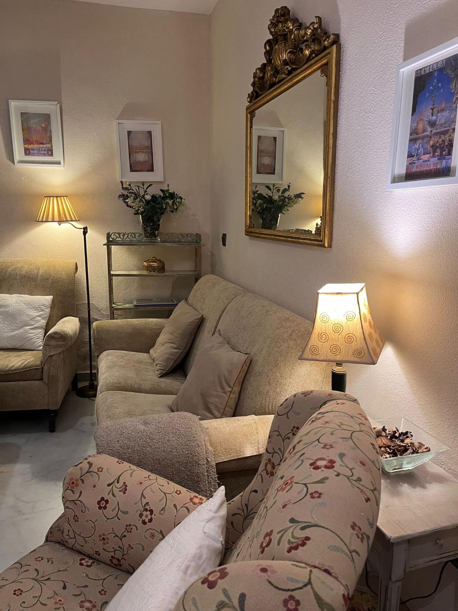 Apartamento Con Encanto Muy Centrico En Pilatos Sevilla Ideal Para Pareja Sevilha Exterior foto