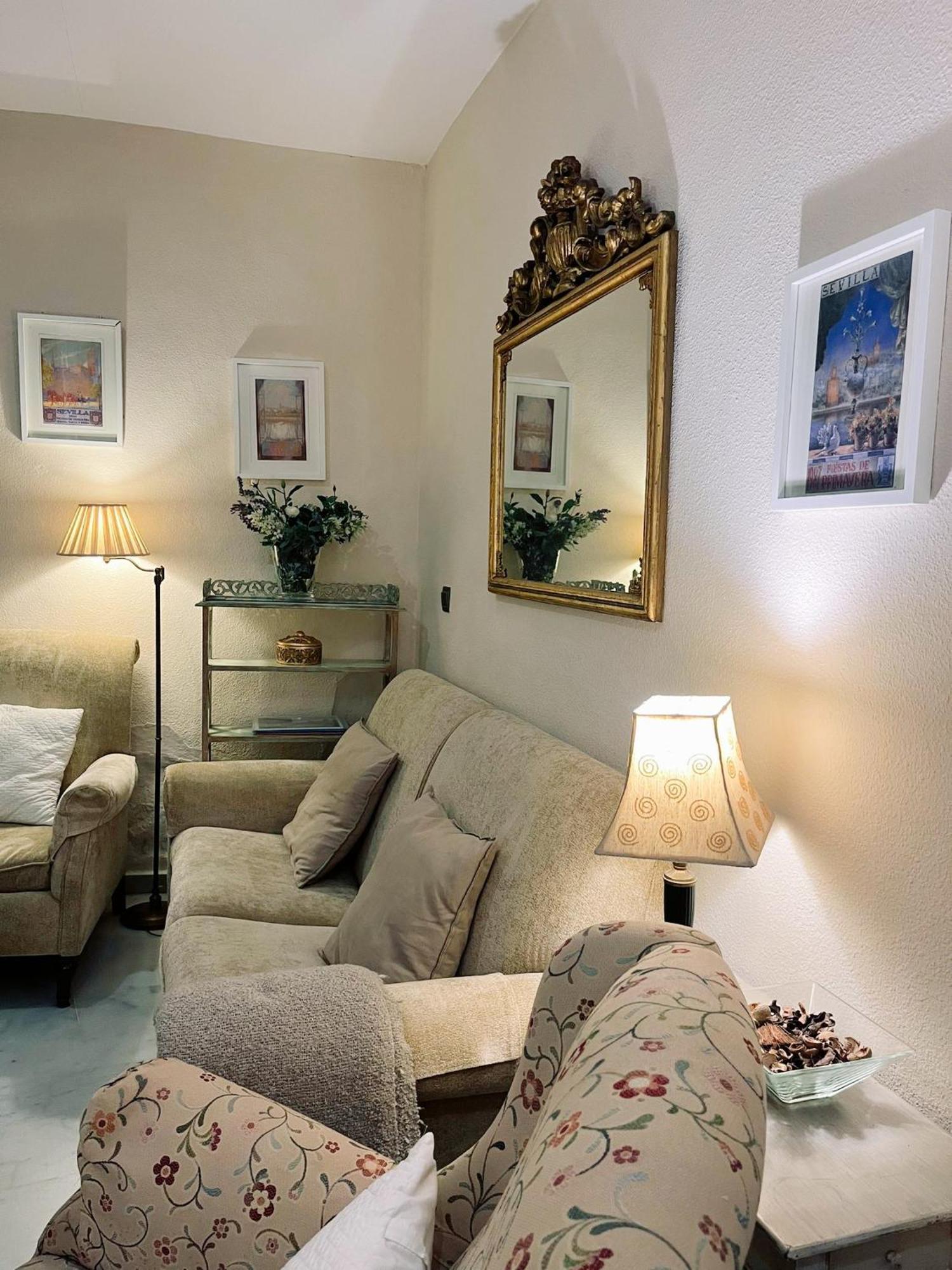 Apartamento Con Encanto Muy Centrico En Pilatos Sevilla Ideal Para Pareja Sevilha Exterior foto